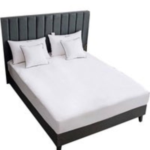 Other - Mattress Protector Queen,Waterproof
